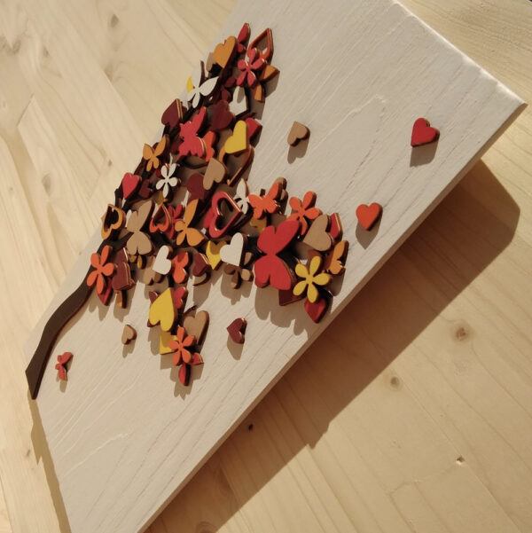 Quadretto in legno finitura sbiancata con albero toni caldi - immagine 2