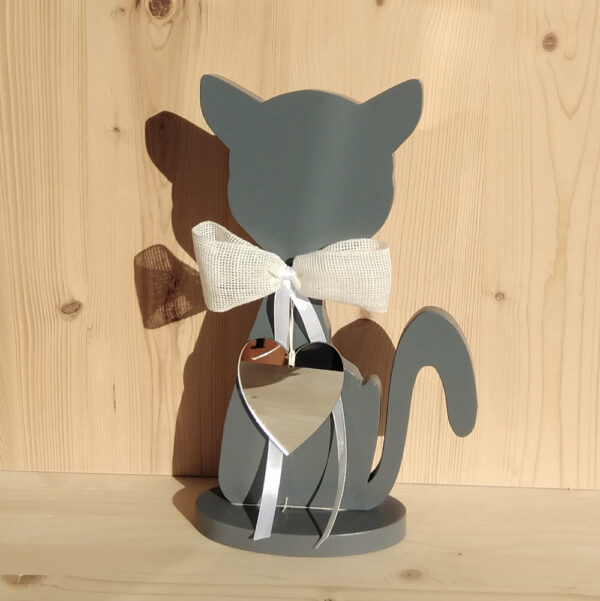 Gatti colore grigio con cuore a specchio - immagine 2